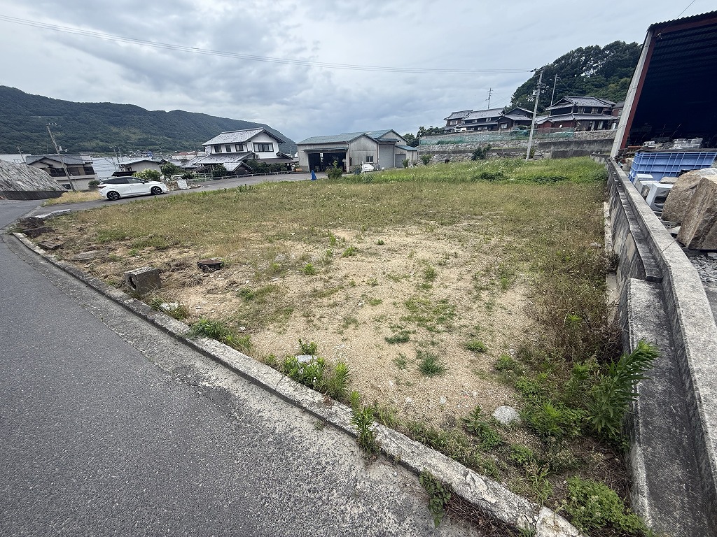 【新着物件】高松市牟礼町牟礼　売土地　約100坪　550万円